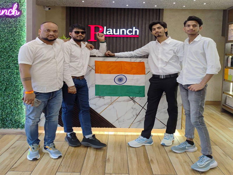 Rlaunch Salon Binod Bihari Chowk